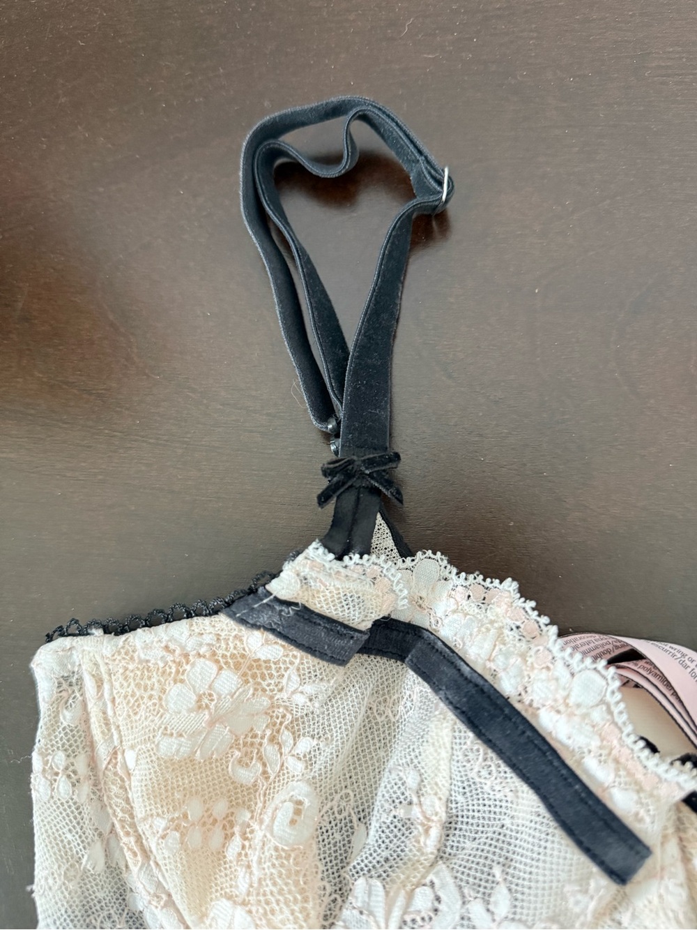 Victoria's Secret Beige and Black Lace Balconette Bra - Picture 2 of 6